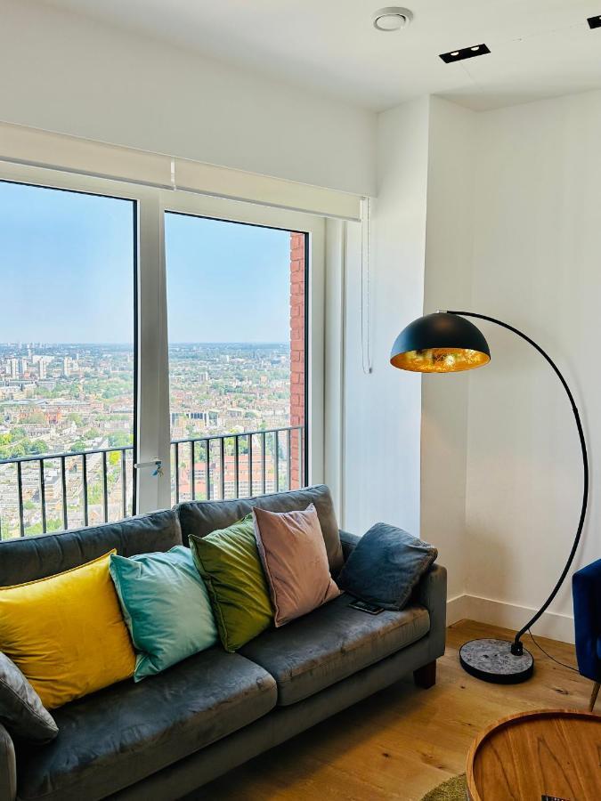 Luxury Central Flat With Stunning Views And Pool Londra Dış mekan fotoğraf
